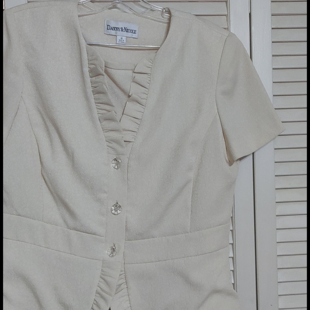 Women suit